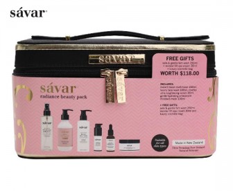 Savar 焕彩美肤套装(4件套+赠品2件+化妆包 ) Savar 焕彩美肤套装(4件套+赠品2件+化妆包 )
